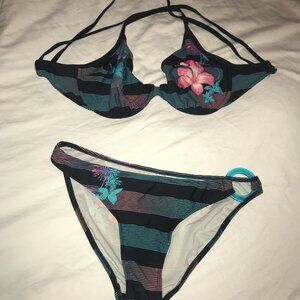 Body Glove bikini - DD top/L bottom